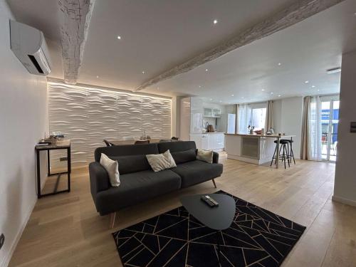 Appartement 3 Pièces Climatisé au Cœur de Sainte-Maxime, à 100m des Plages - FR-1-226-513