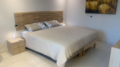 R39 Attic with Terrace and Private Parking