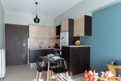 Dejaview cozy apartment with Sea View by 8essentially