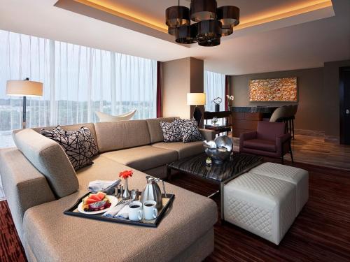 Live! Casino & Hotel - Baltimore Washington Airport – BWI Image