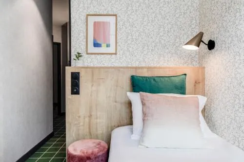 Republik Hotel photo 23