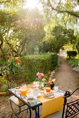 Vườn quanh Le Vieux Logis Chambres d'Hôtes