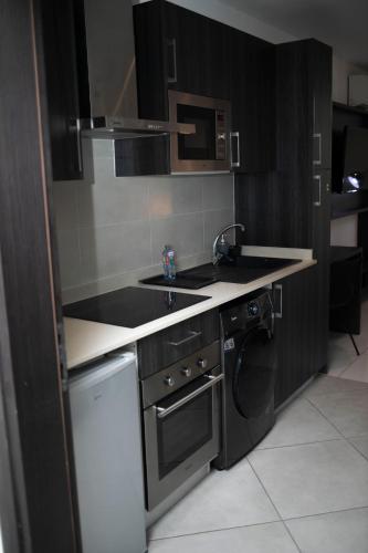 Gallery image of Accra Comfy Studio at Embassy Gardens Cantonments in Accra