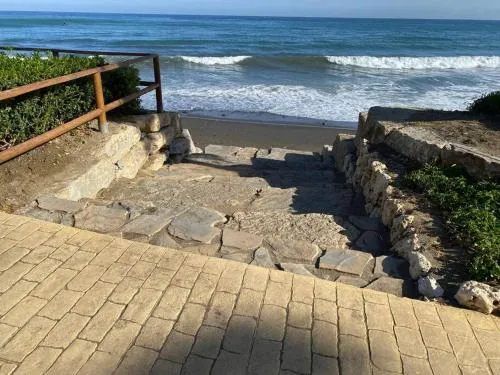 Apartamento lujo en primera línea de playa en Bahía de la Plata, Estepona photo 12