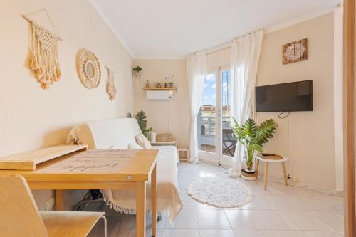 WELCS APARTAMENTO 055 EMP con terraza y vistas al canal