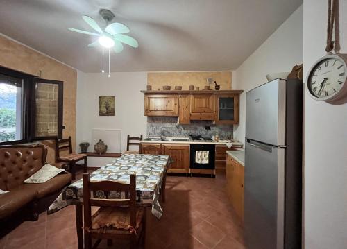 Kuchyň nebo kuchyňský kout v ubytování Taverna Costa dei Trabocchi