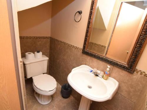 Ένα μπάνιο στο Casa PortoBello - Intown home!