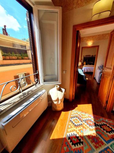 1878s by SC LUXURY HISTORIC HOUSE PIAZZA DI SPAGNA photo 11