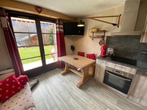 Superbe studio avec terrasse près des pistes à Châtel