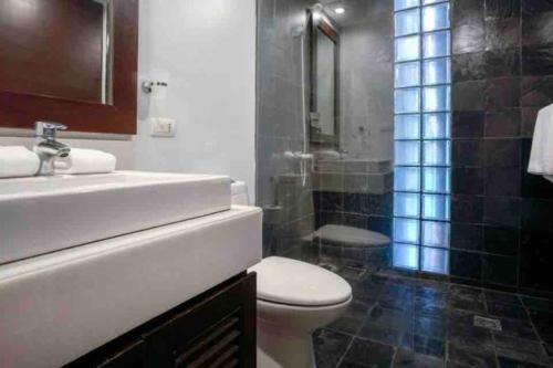 Ένα μπάνιο στο Bang Tao Garden Beach - Penthouse