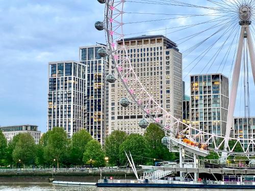 Deluxe Entire Studio next to London Eye & Trafalgar Square, 런던 – 2023 신규 특가 Deluxe Entire Studio Next To London Eye & Trafalgar Square, 런던 – 2023 신규 특가