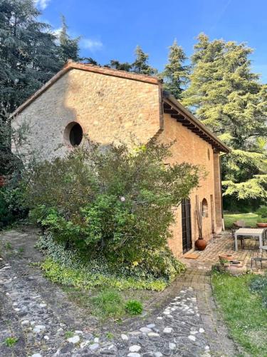 Taman di luar Borgo Storico Il Casetto