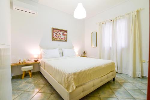 Drosia Residence 150m from Saint George Beach