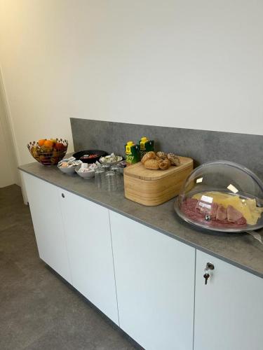 Jídlo v motelu nebo okolí