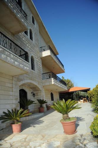 Φωτογραφία από το άλμπουμ του La Bastide Deir el Qamar σε Beit ed Dine