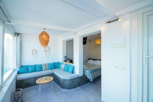 เตียงในห้องที่ Castle View
