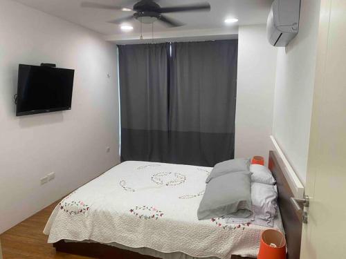 Bala Beach Paradise 1-bedroom Fully Equipped apt. tesisinde bir odada yatak veya yataklar