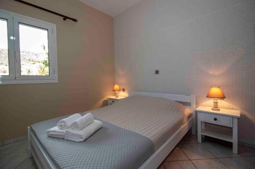 Кровать или кровати в номере # Gytheio Sea View Kostantinos Apartment#