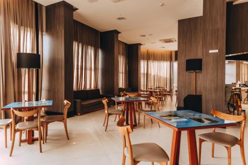 Χώρος καθιστικού στο Golden Tulip Natal Ponta Negra