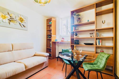 Gallery image of Mascari Charming Suite in Lecco