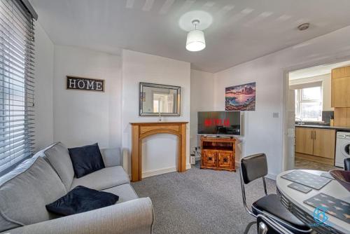 Guest Homes - Alma House – Photos 3
