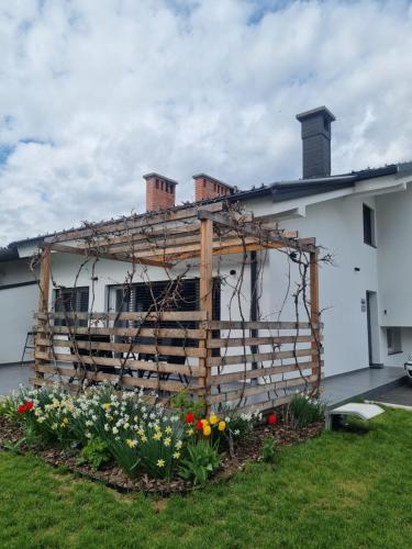 Budova, kde se apartmán nachází