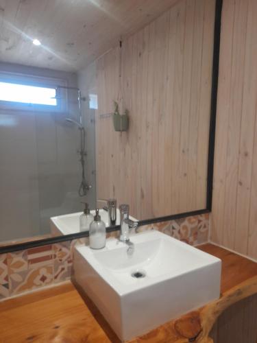 Phòng tắm tại Del Cerro Pichilemu