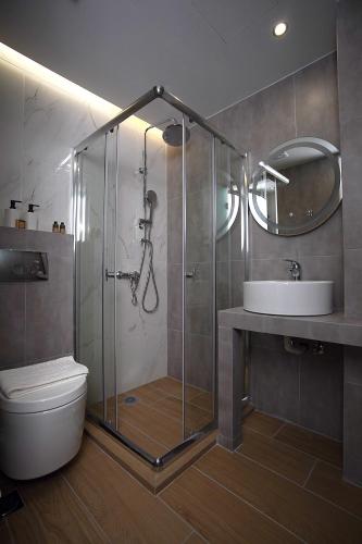 TiP - ToP Suites