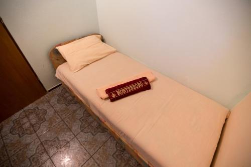 Katil atau katil-katil dalam bilik di Sunny Villa Apartments
