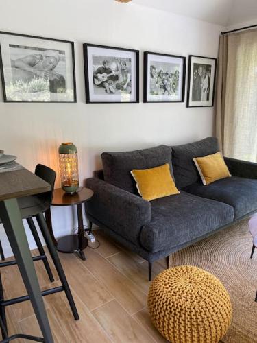 Gallery image of LE CLOS DAUPHINAIS Chez Laurette in Quévert