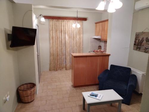 Gallery image of Litsa's House Platanias in Agia Paraskevi