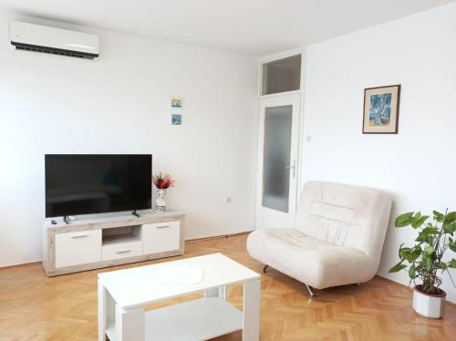 Apartment Sunny Brownie