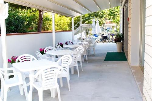 Restaurace v ubytování Hotel Canoa