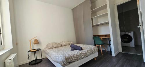 Posteľ alebo postele v izbe v ubytovaní Bel appartement Clairmarais - Centre Reims - Gare
