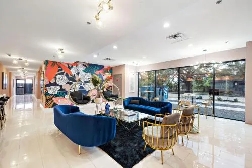 Wanderstay Boutique Hotel in Pearland