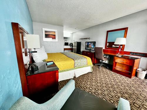 Μια τηλεόραση ή/και κέντρο ψυχαγωγίας στο Lakes Inn