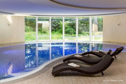 Piscina di Dorint Herrenkrug Parkhotel Magdeburg o nelle vicinanze