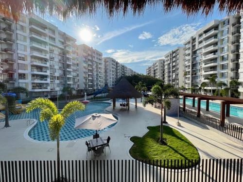 a view of a swimming pool in a resort at Moderno apartamento amoblado via Ricaurte-Girardot in Ricaurte