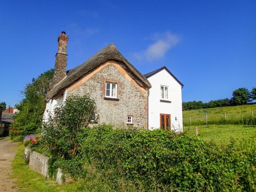 West Henstill House – Photos 2