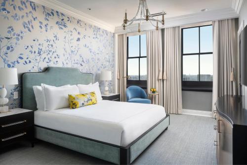 The Ritz-Carlton, New Orleans Image