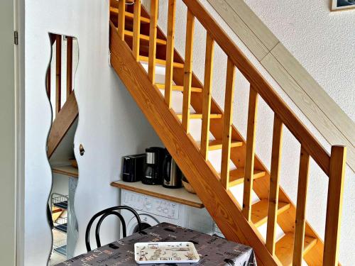 Photo de la galerie de l'établissement Appartement Climatisé Proche Plage pour 4 pers. avec Terrasse et Parking Privé - FR-1-387-194, à Marseillan