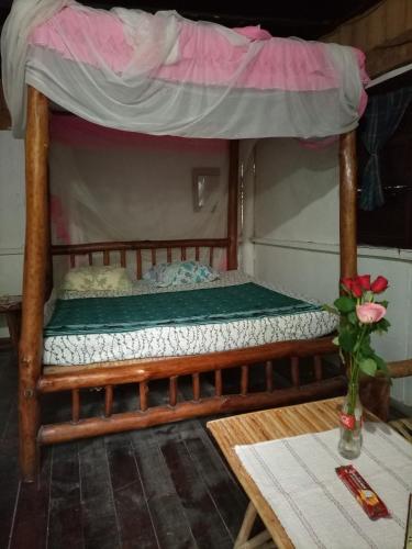 Ένα ή περισσότερα κρεβάτια σε δωμάτιο στο Mida Creek Eco Camp