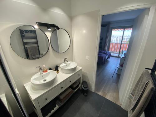 Appartement Juan-Les-Pins, 4 pieces, 80m2, Residence Luxe Piscine Tennis