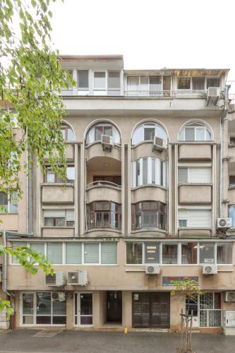Το κτήριο όπου στεγάζεται  το δωμάτιο σε οικογενειακή κατοικία
