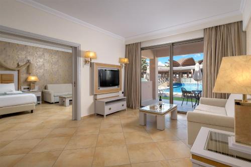 La Marquise Luxury Resort Complex