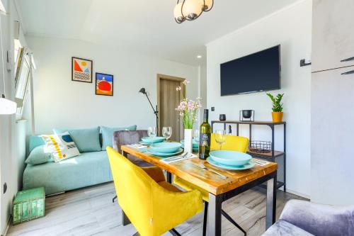 Uma - design apartment with big terrace