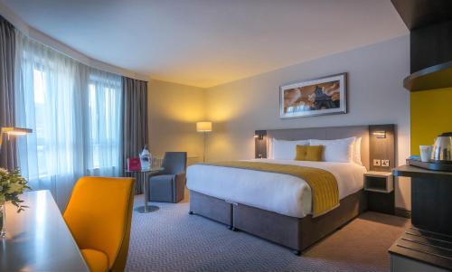 Maldron Hotel Pearse Street Dublin City Image