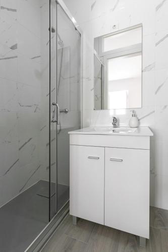 Rose Breeze Apartment