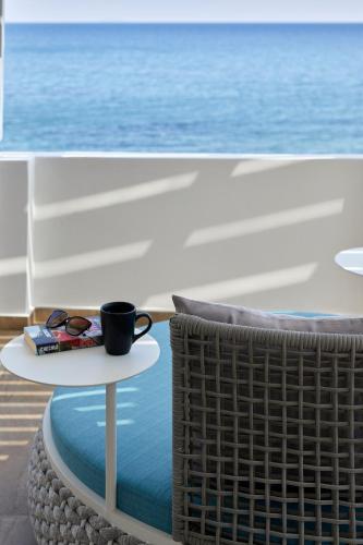 Posezení v ubytování Soultouch Beachfront Villa