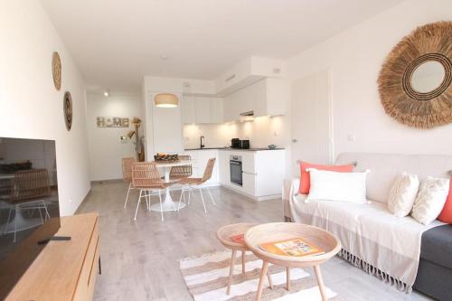 Appartment Alizée, airco, pool and near beach